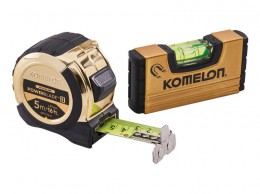 Komelon 5m (16ft) Gold PowerBlade Tape with FREE Mini Level £14.99